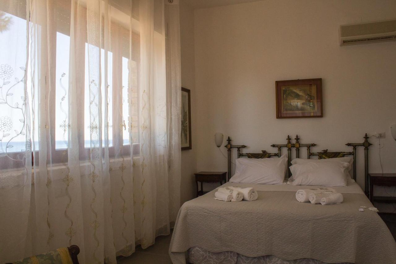 פוליקה Villa Sarina מראה חיצוני תמונה